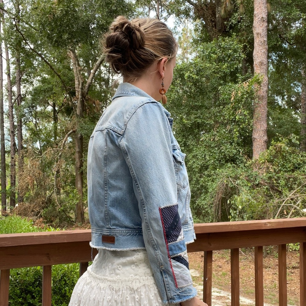 small patchwork jean jacket - Picture 3 of 6